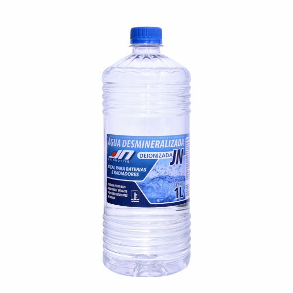 �gua desmineralizada